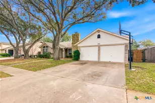 205 Lansdown St, Victoria, TX 77904 - Photo 29