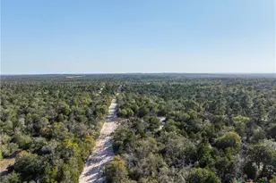 555 Altamira Ln, Dale, TX 78616 - Photo 35