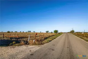 3191 Co Rd 463, Elgin, TX 78621 - Photo 27