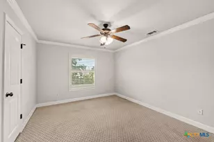 365 Green Park Dr, Belton, TX 76513 - Photo 27