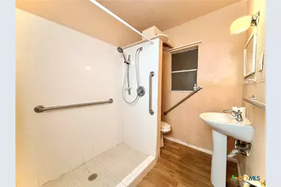 2304 Louise Street, Seguin, TX 78155 - Photo 13