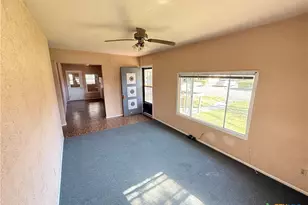 2304 Louise St, Seguin, TX 78155 - Photo 5