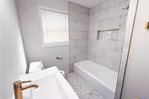 310 N 6th St, Nolanville, TX 76559 - Photo 13