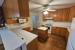 1106 Berkman Dr, Victoria, TX 77904 - Photo 13