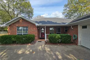 1106 Berkman Dr, Victoria, TX 77904 - Photo 3