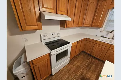 1106 Berkman Drive, Victoria, TX 77904 - Photo 17