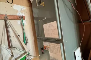 2742 W Kingsbury St, Seguin, TX 78155 - Photo 21