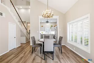 113 Charleston Dr, Victoria, TX 77904 - Photo 9