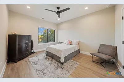 300 Bridgepoint Drive, Kingsland, TX 78639 - Photo 29