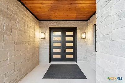 300 Bridgepoint Drive, Kingsland, TX 78639 - Photo 5