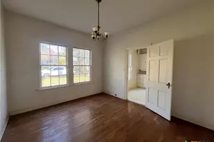 202 Shady St, Marlin, TX 76661 - Photo 9