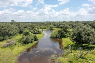 1371 Fannin Oaks Dr, Victoria, TX 77905 - Photo 35