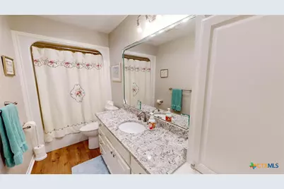 1371 Fannin Oaks Drive, Victoria, TX 77905 - Photo 11