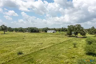 1371 Fannin Oaks Dr, Victoria, TX 77905 - Photo 33