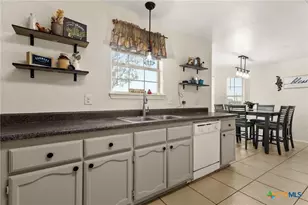 532 Cordova Loop, Seguin, TX 78155 - Photo 7