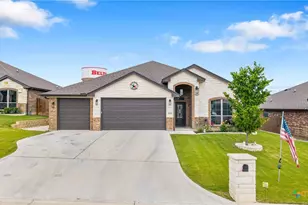 3424 Waggoner Dr, Belton, TX 76513 - Photo 1