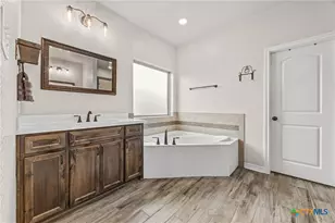 3424 Waggoner Dr, Belton, TX 76513 - Photo 27