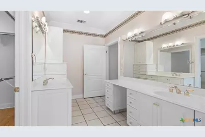 2282 Kensington Way, New Braunfels, TX 78130 - Photo 25