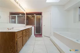 2211 Phyllis Dr, Copperas Cove, TX 76522 - Photo 19