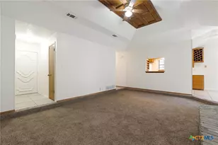 2211 Phyllis Dr, Copperas Cove, TX 76522 - Photo 9