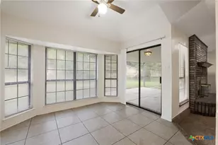 2211 Phyllis Dr, Copperas Cove, TX 76522 - Photo 11