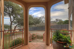 2305 Connie Dr, Canyon Lake, TX 78133 - Photo 3