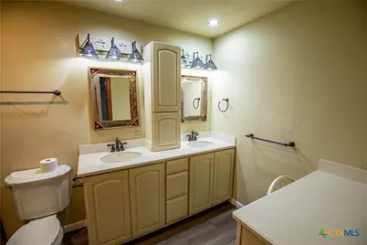 404 Annies Lane, La Vernia, TX 78121 - Photo 39