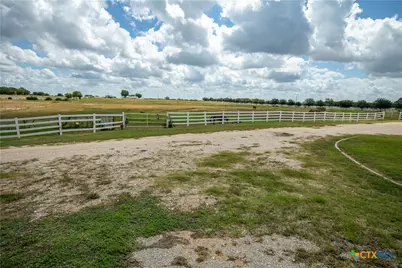 404 Annies Lane, La Vernia, TX 78121 - Photo 19