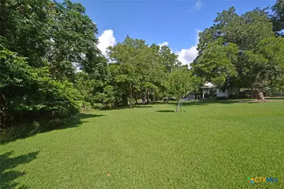 337 Fair Lane, New Braunfels, TX 78130 - Photo 11