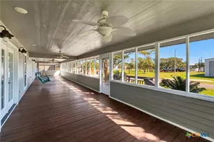 612 W Jackson Ave, Port O'Connor, TX 77982 - Photo 25