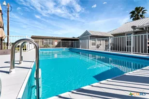 612 W Jackson Ave, Port O'Connor, TX 77982 - Photo 37