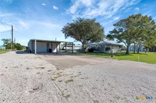 612 W Jackson Ave, Port O'Connor, TX 77982 - Photo 31
