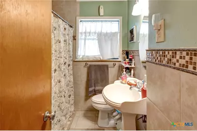 3403 E Rio Grande Street, Victoria, TX 77901 - Photo 33