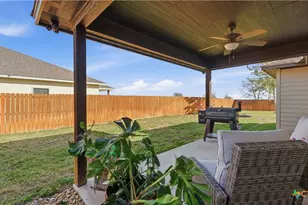 230 Navarro Xing, Seguin, TX 78155 - Photo 1