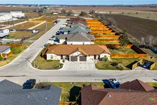 230 Navarro Xing, Seguin, TX 78155 - Photo 19