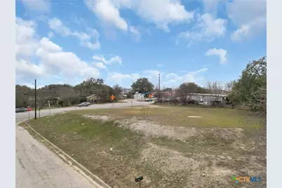 205 Central Texas Expressway, Lampasas, TX 76550 - Photo 3