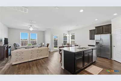 424 Agave Flats Drive, New Braunfels, TX 78130 - Photo 13