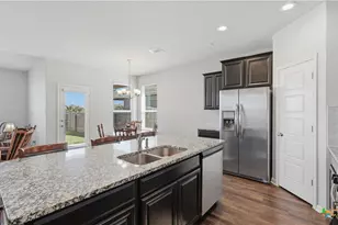 424 Agave Flats Dr, New Braunfels, TX 78130 - Photo 9