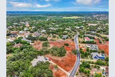27215 Park Loop Road, New Braunfels, TX 78132 - Photo 15
