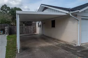 301 Birchwood Dr, Victoria, TX 77901 - Photo 5