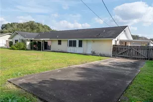 301 Birchwood Dr, Victoria, TX 77901 - Photo 41