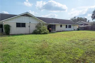 301 Birchwood Dr, Victoria, TX 77901 - Photo 43