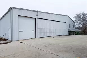 442 Tailwind Dr, Seguin, TX 78155 - Photo 3