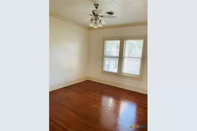 302 W French Street, Cuero, TX 77954 - Photo 13