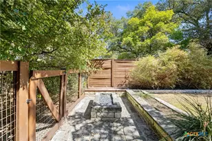 5620 Abilene Trl, Austin, TX 78749 - Photo 37