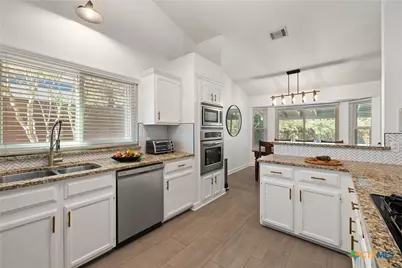 5620 Abilene Trail, Austin, TX 78749 - Photo 9