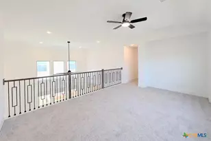 1005 Easy Gruene, New Braunfels, TX 78130 - Photo 7