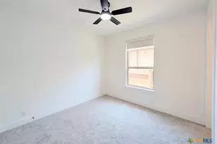 1005 Easy Gruene, New Braunfels, TX 78130 - Photo 11