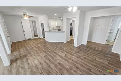 1717 E Mesquite Lane, Victoria, TX 77901 - Photo 7