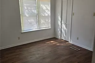 1703 N 38th St, Killeen, TX 76543 - Photo 5